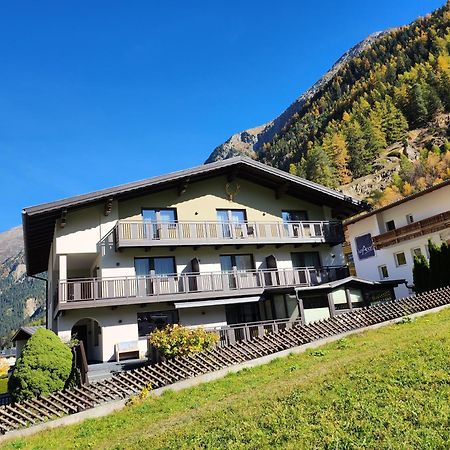 Bianca'S Bb Hotel Solden Exterior photo